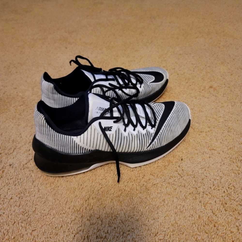 Nike Air Max infuriate